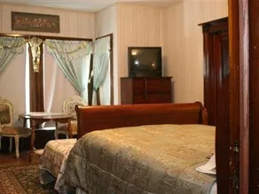 Extended Stay GuestHouse - Image 2