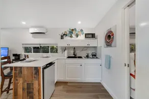 Oasis Container Home - Image 2