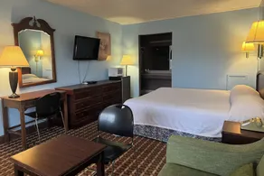 Fincastle Motor Inn - Image 2