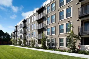 Oakwood Redwood City - Image 5