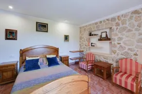 Costa Elvira 13957 2015 - Image 2