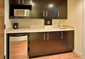 Hotel Chateauneuf Gatineau-Ottawa - Image 5