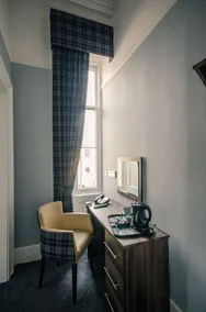 Argyll Western - Image 5