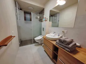 Excelent 1-bed Apartment in Rzeszow - Image 4