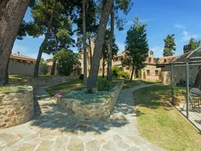 Stunning Apartment in Mombaroccio near Metauro River - Image 3