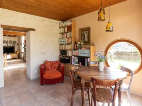 Quaint Holiday Home in Morogues With Garden - Image 3
