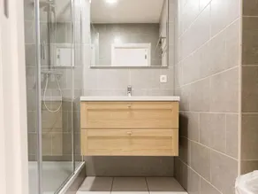 Apartment in Brussels, Degroux by Homenhancement SA - Image 3