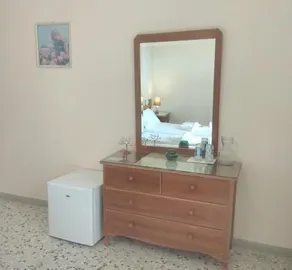 Aegina Finikas Apartments - Image 3