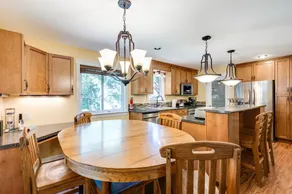22mbr - Wi-fi - Fireplace - Pets Ok - Sleeps 8 4 Bedroom Cabin - Image 5