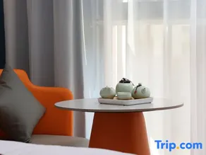 moyundanqing Designer Hotel - Image 2