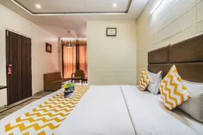 Hotel Arun International - Image 2