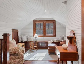 Leipers Retreat Secluded 3 BDR Craftsman Home - Image 3