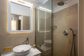 Maravelia Apartments - Image 4