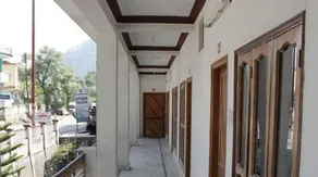 Hotel Divine Palace - Image 3