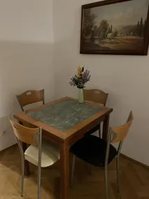 Ferienwohnung St. Pölten Rathausplatz - Image 5