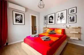 ARMAS 44 - Apartamento de 2 dormitorios, moderno y centrico, sin ascensor y con posibilidad de garaj - Image 3