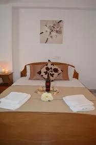 Katerinas Apartments - Image 2