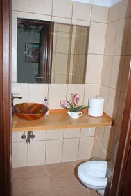 Kristal Hotel - Image 4