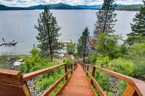 Picture Perfect Panoramic Paradise - Image 2