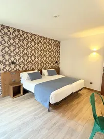 Le Petit Leon Hotel - Image 5