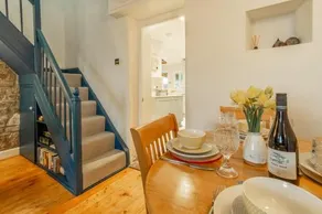 July Cottage - Image 4