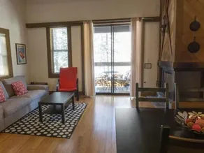 3069 Aspen Grove - Image 2