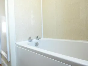 Central Littlehampton Apartments - Image 4