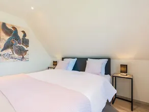 Chic Villa in Comines-Warneton with Garden - Image 2