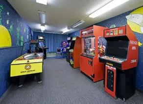 Amsterdam Inn - Image 4