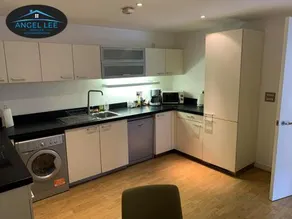 Angel Lee Serviced Accommodation, Diego London, 1 Bedroom Apartment - Image 5
