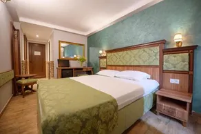 Hotel Iris-Mimoza - Image 4