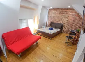 NYC Studio Apartment - 1st Floor Walk Up - HOV 51234 - Image 4