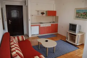 Volkan Apartments - Image 2
