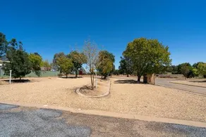 Horseshoe Motor Village - Image 2