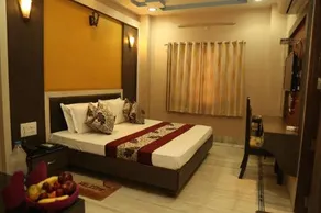 New Golden Palace - Image 5