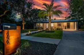 Bali Inspired home with Heated Pool Sauna and Hot Tub Close to Beach and Atlantic Ave - Image 3