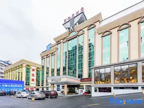 Hechi Hotel - Image 2