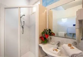 Hotel Calypso - Image 2