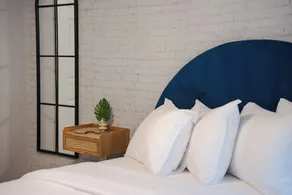 Hunter House - Image 3