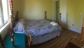 Youth Hostel - Image 3