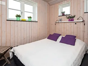 6 person holiday home in Juelsminde - Image 3