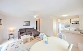 Red Star Apartments - Image 4