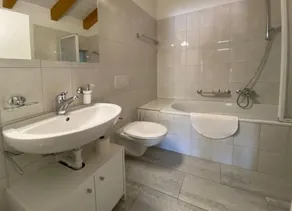 Lion Lodge - Image 3