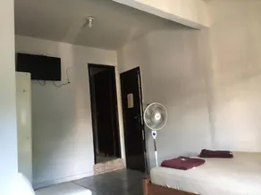 Jomafi Hotel Hostel - Image 1