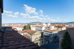 Florentia Apartments - Image 4