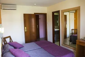 Hotel Papi - Image 5