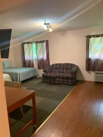 Best Budget Inn - Image 2