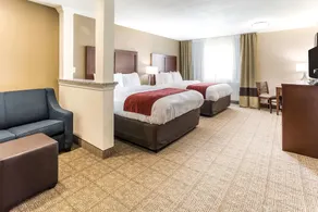 SUPER 8 BY WYNDHAM WAUKESHA - Image 4