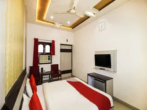 Hotel Soni International - Image 5