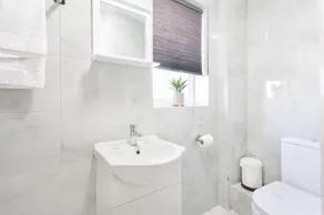 Holloway Budget Apartment 1 Minute to Emirates Stadium Next to Station City Center - Image 5